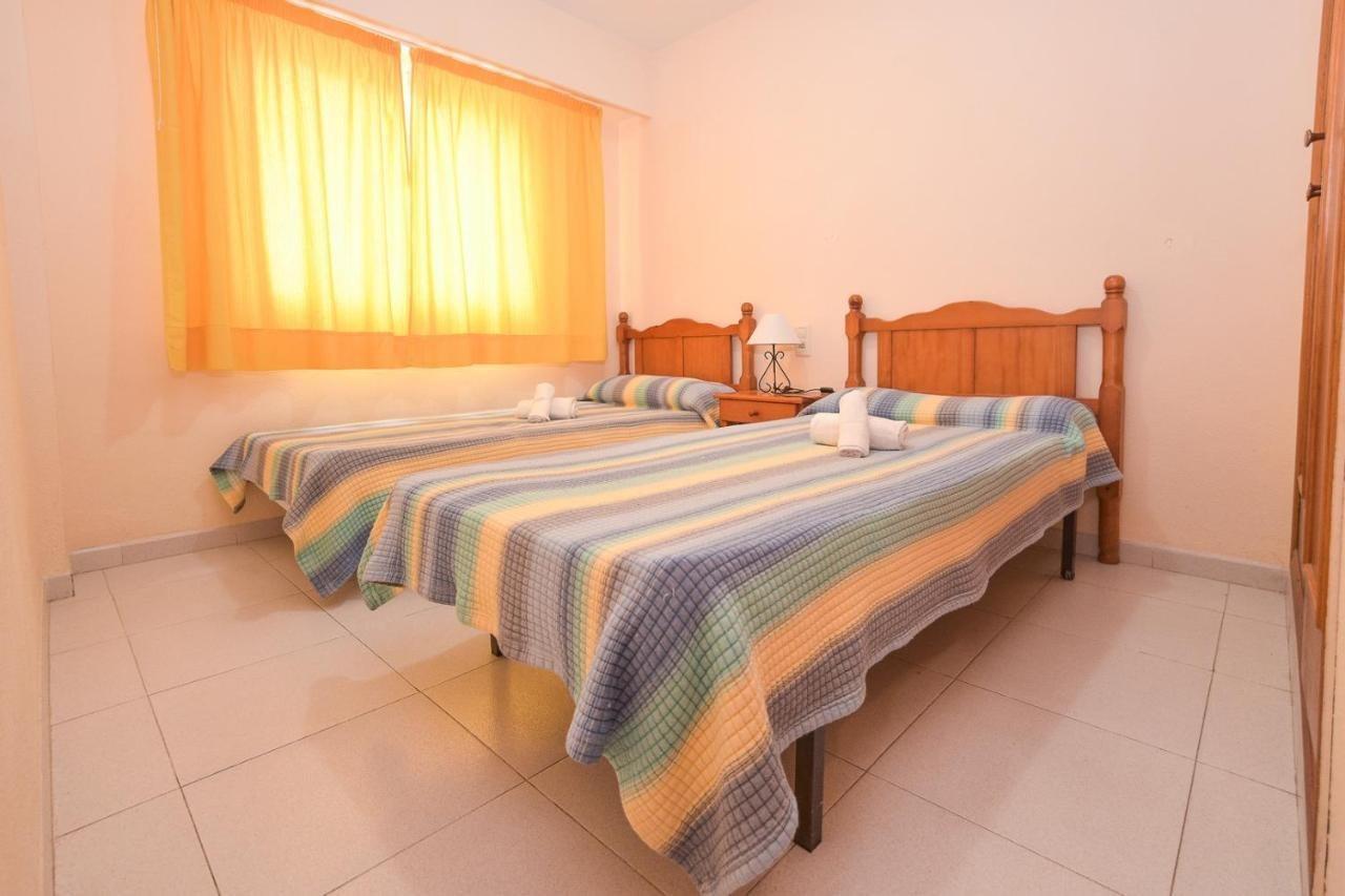 Apartamentos Marblau Las Alondras-Julio Y Agosto Solo Familias Gandía Eksteriør bilde