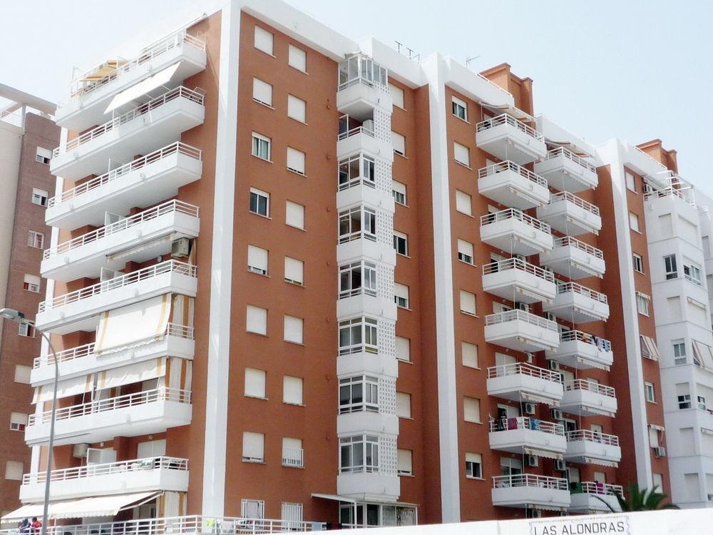 Apartamentos Marblau Las Alondras-Julio Y Agosto Solo Familias Gandía Eksteriør bilde